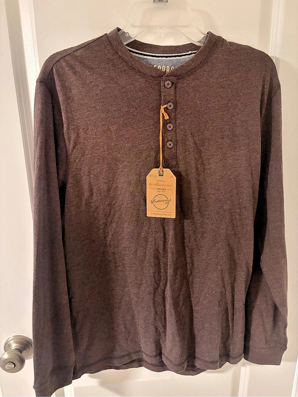 Weatherproof Vintage The Vintage Henley Brown Henley Size Medium NWT